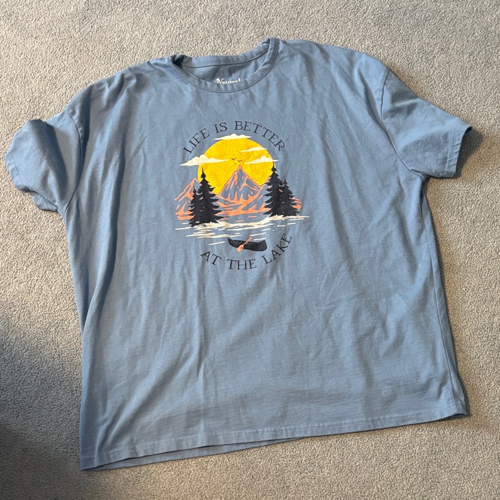 Natural Reflections Gray Graphic Tee with Yellow and Black Accents